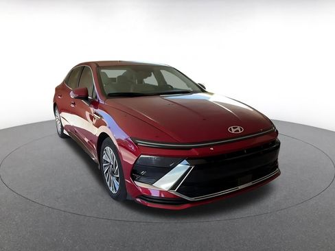 Used 2025 Hyundai Sonata SEL image 9