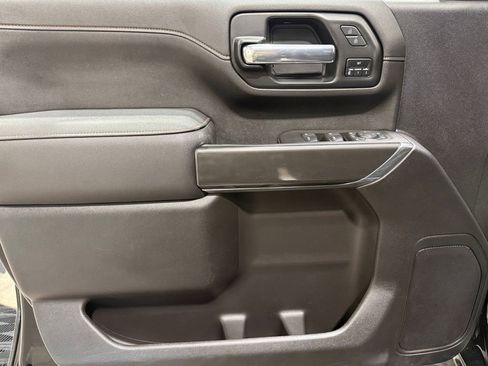 Used 2021 GMC Sierra 3500 AT4 image 20