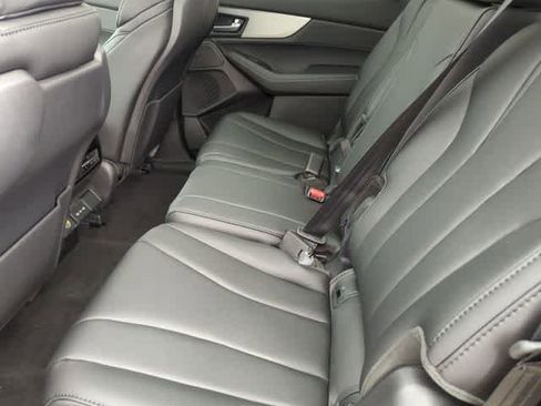 New 2026 Acura MDX SH-AWD image 21