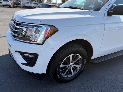 Used 2019 Ford Expedition Max XL AWD/4WD image 5