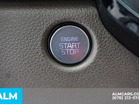 Used 2025 Kia Carnival FWD image 50