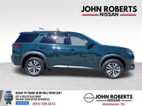 Certified 2024 Nissan Pathfinder SL image 27