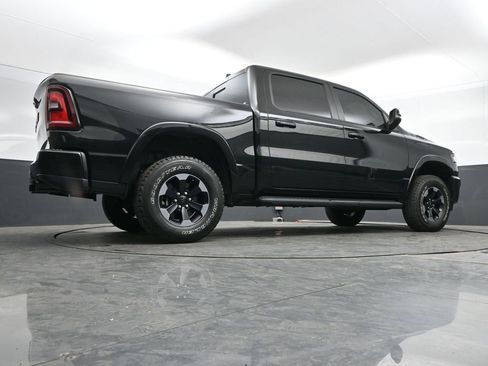 Used 2025 RAM 1500 Big Horn AWD/4WD image 35