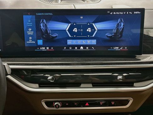 Used 2025 BMW X5 M Competition AWD/4WD image 17