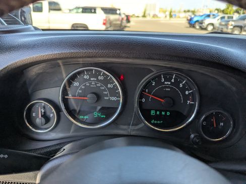 Used 2016 Jeep Wrangler Unlimited Sport w/ Quick Order Package 24S AWD/4WD image 16