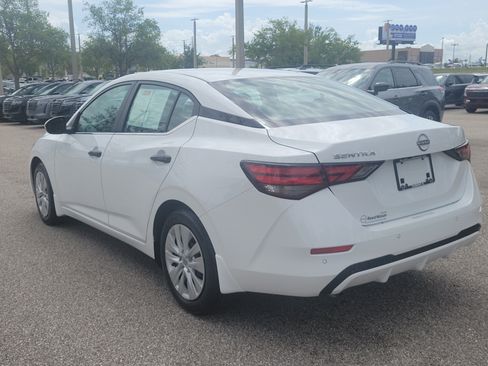 Certified 2025 Nissan Sentra S FWD image 7