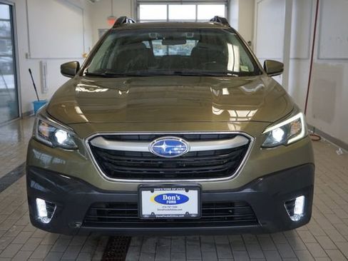 Used 2020 Subaru Outback Premium image 17