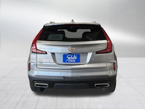 Used 2025 Cadillac XT4 Premium Luxury AWD/4WD image 5