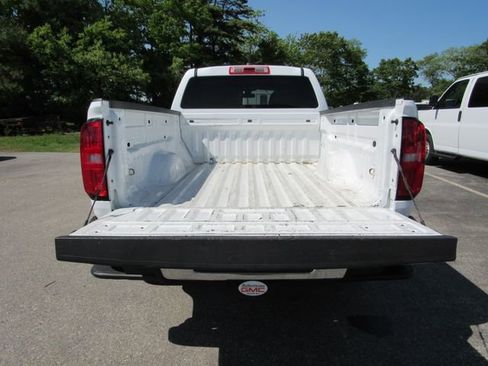 Used 2022 Chevrolet Colorado W/T w/ WT Convenience Package AWD/4WD image 25