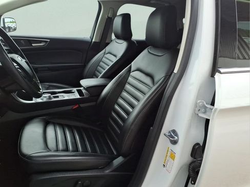 Used 2022 Ford Edge SEL w/ Convenience Package AWD/4WD image 12
