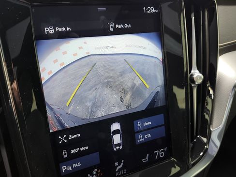 Used 2020 Volvo S60 T6 R-Design image 5