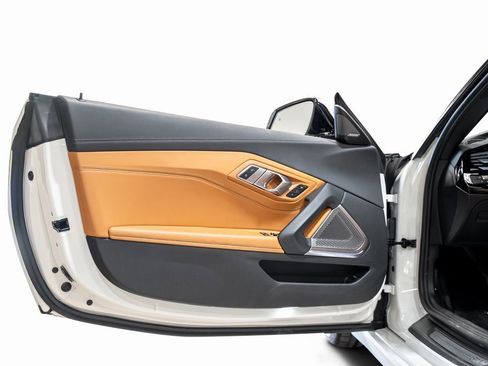 Used 2019 BMW Z4 sDrive30i image 51