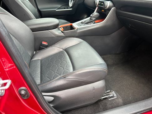 Used 2024 Toyota RAV4 Adventure image 14