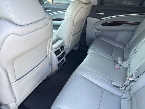 Used 2018 Acura MDX SH-AWD image 39