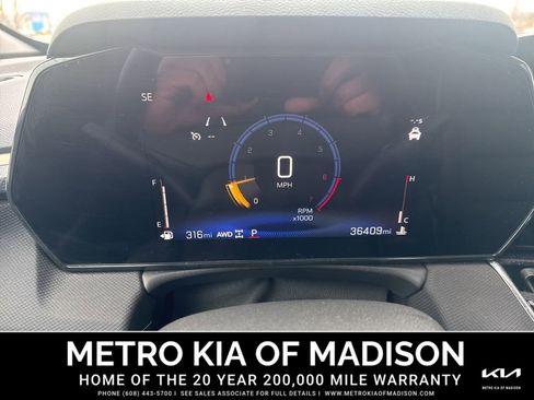 Used 2024 Chevrolet TrailBlazer ACTIV w/ Driver Confidence Package image 19