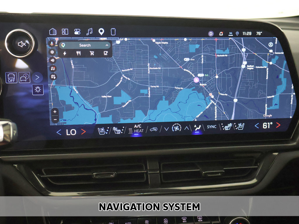 Used 2025 Chevrolet Equinox EV RS w/ Convenience Package II FWD image 4