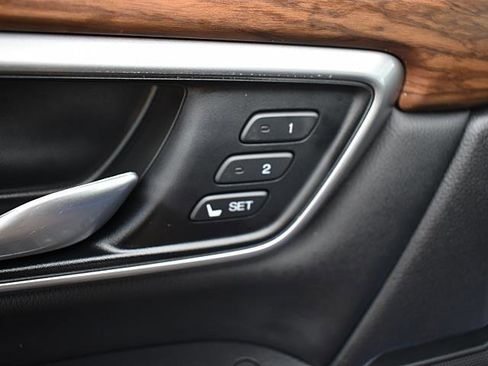 Certified 2021 Honda CR-V Touring image 13