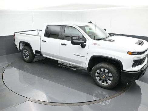 New 2025 Chevrolet Silverado 2500 Custom w/ Custom Value Package image 23