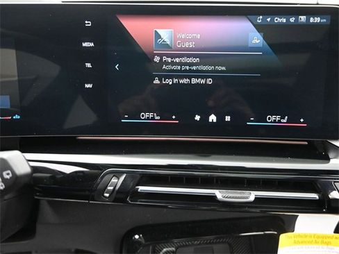 Used 2025 BMW X1 xDrive28i w/ Technology Package image 11