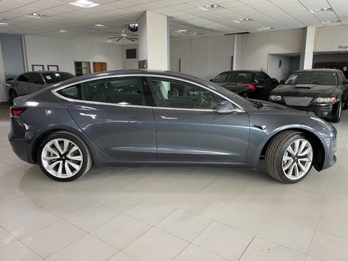 Used 2020 Tesla Model 3 Standard Range Plus image 8