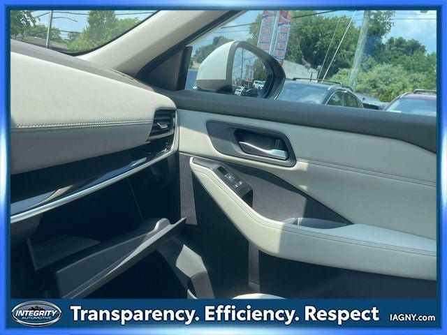 Certified 2023 Nissan Rogue SL AWD/4WD image 34