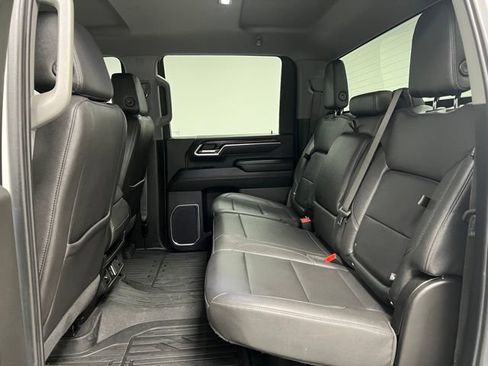 Used 2025 GMC Sierra 3500 SLT AWD/4WD image 38