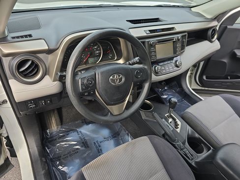 Used 2013 Toyota RAV4 XLE image 15
