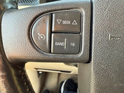 Used 2005 Chevrolet Equinox LT w/ Preferred Equipment Group AWD/4WD image 30