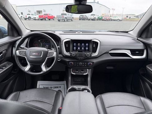 Used 2024 GMC Terrain SLT AWD/4WD image 13