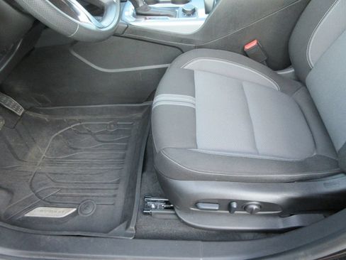 Used 2024 Chevrolet Blazer LT w/ Convenience Package FWD image 20