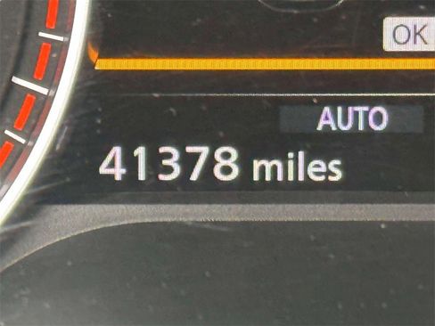 Certified 2024 Nissan Pathfinder S image 24