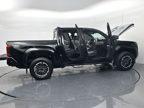Used 2025 Toyota Tacoma TRD Sport w/ TRD Sport Upgrade Package AWD/4WD image 71