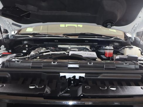 Used 2025 GMC Sierra 2500 AT4 AWD/4WD image 48