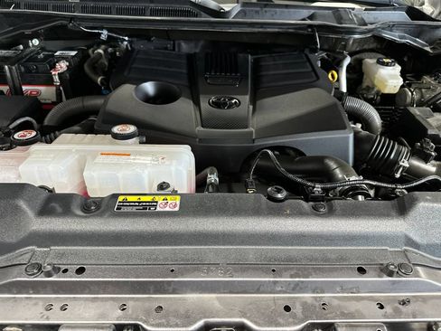 Certified 2023 Toyota Tundra SR5 w/ SR5 Premium Package AWD/4WD image 25