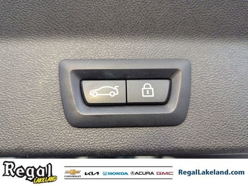 Used 2019 BMW X3 xDrive30i w/ Convenience Package image 9