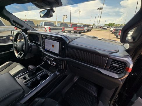 Used 2025 Ford F150 Raptor AWD/4WD image 34