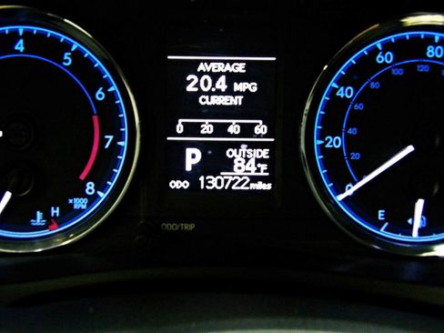 Used 2019 Toyota Corolla LE FWD image 14
