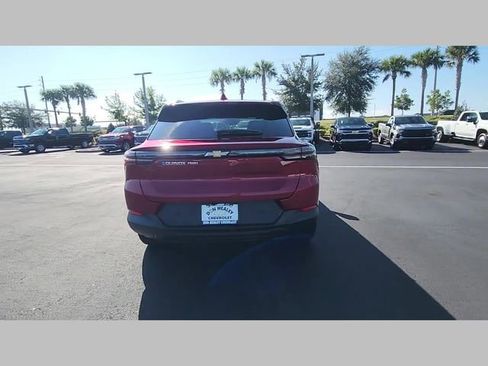 New 2026 Chevrolet Equinox EV LT image 27