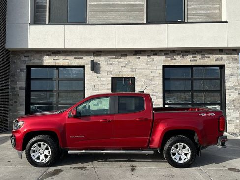Used 2021 Chevrolet Colorado LT w/ LT Convenience Package AWD/4WD image 6