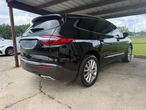 Used 2019 Buick Enclave Premium w/ Experience Buick Package AWD/4WD image 4