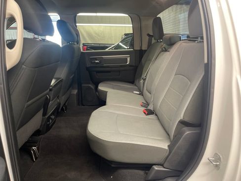Used 2022 RAM 1500 Classic SLT w/ Electronics Convenience Group AWD/4WD image 26