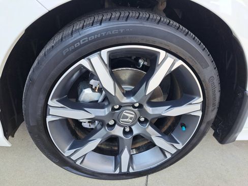 Used 2025 Honda Civic Sport Touring image 26