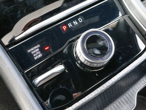 New 2026 Jeep Grand Cherokee Altitude AWD/4WD image 30
