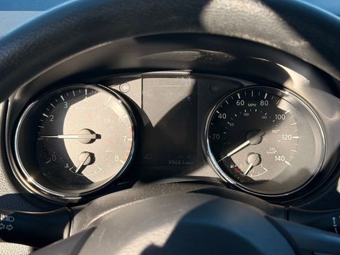 Used 2018 Nissan Rogue Sport S image 22