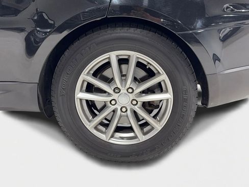 Used 2017 Land Rover Range Rover Sport SE image 37