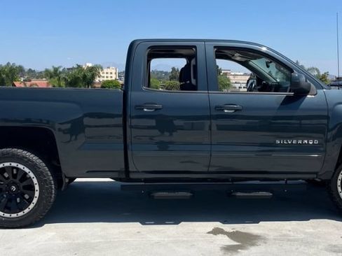 Used 2019 Chevrolet Silverado 1500 LT RWD image 3