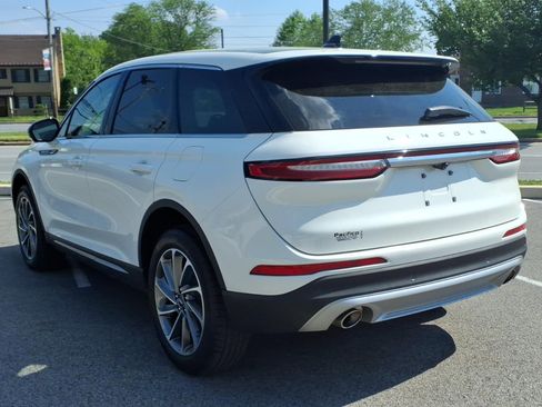 Certified 2024 Lincoln Corsair AWD w/ Equipment Group 101A image 5
