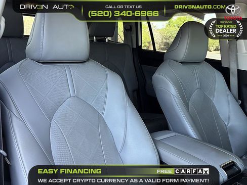 Used 2020 Toyota Highlander Platinum FWD image 16