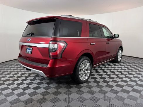 Used 2019 Ford Expedition Platinum AWD/4WD image 3