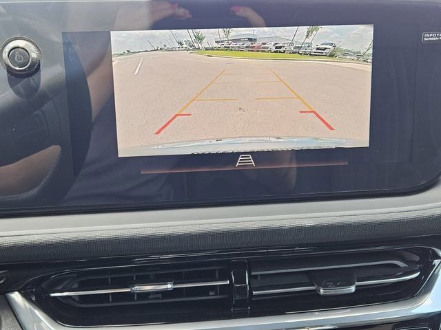 New 2026 Buick Envista Preferred FWD image 13